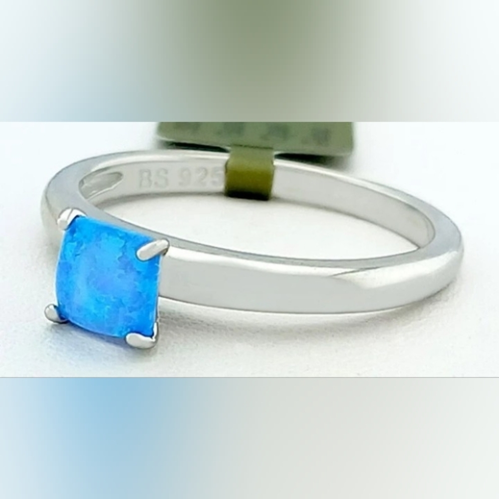 New 925 Solid Sterling Silver & Genuine 0.50 CTS Opal Solitaire Ring W Box - Picture 6 of 12
